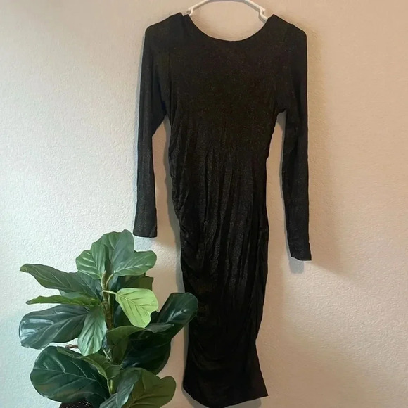 NWT The Vanity Room size medium black with gold shimmer dress - Picture 5 of 6